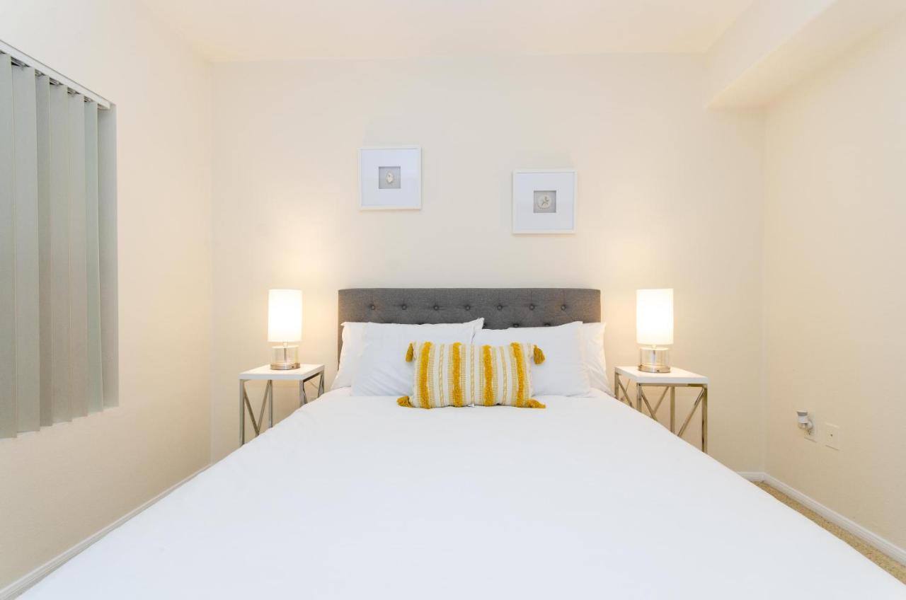 Located Perfectly 2 Bedroom Downtown Los Angeles لوس أنجلوس المظهر الخارجي الصورة
