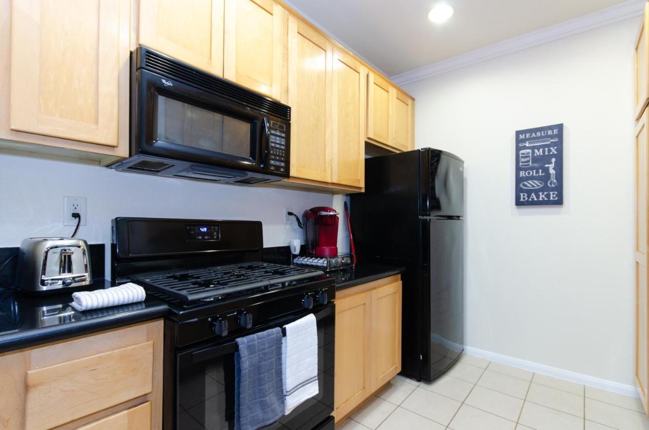 Located Perfectly 2 Bedroom Downtown Los Angeles لوس أنجلوس المظهر الخارجي الصورة